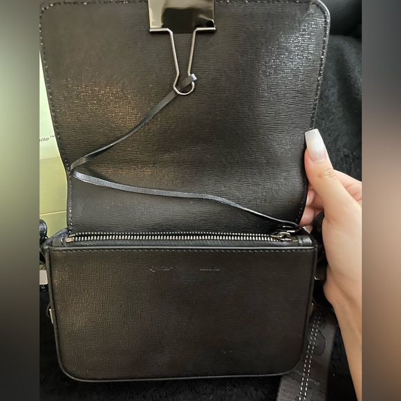 OFF WHITE Mini Diagonal Binder Clip Bag 🤍 - Picture 7 of 8